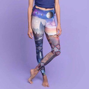 Niyama Sol - Land of the lost leggings- XS